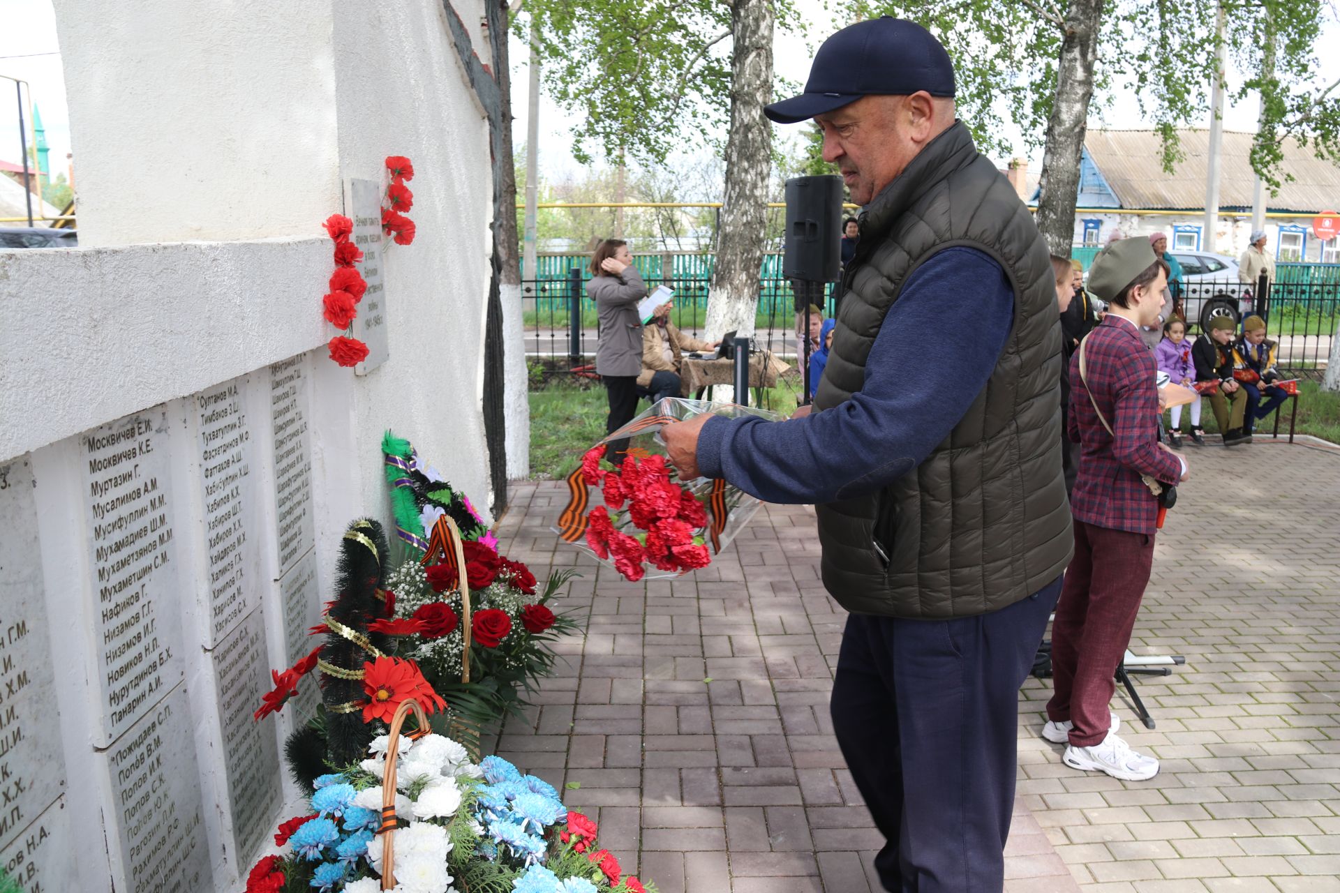 Ютазинские школьники напомнили важные даты ВОВ