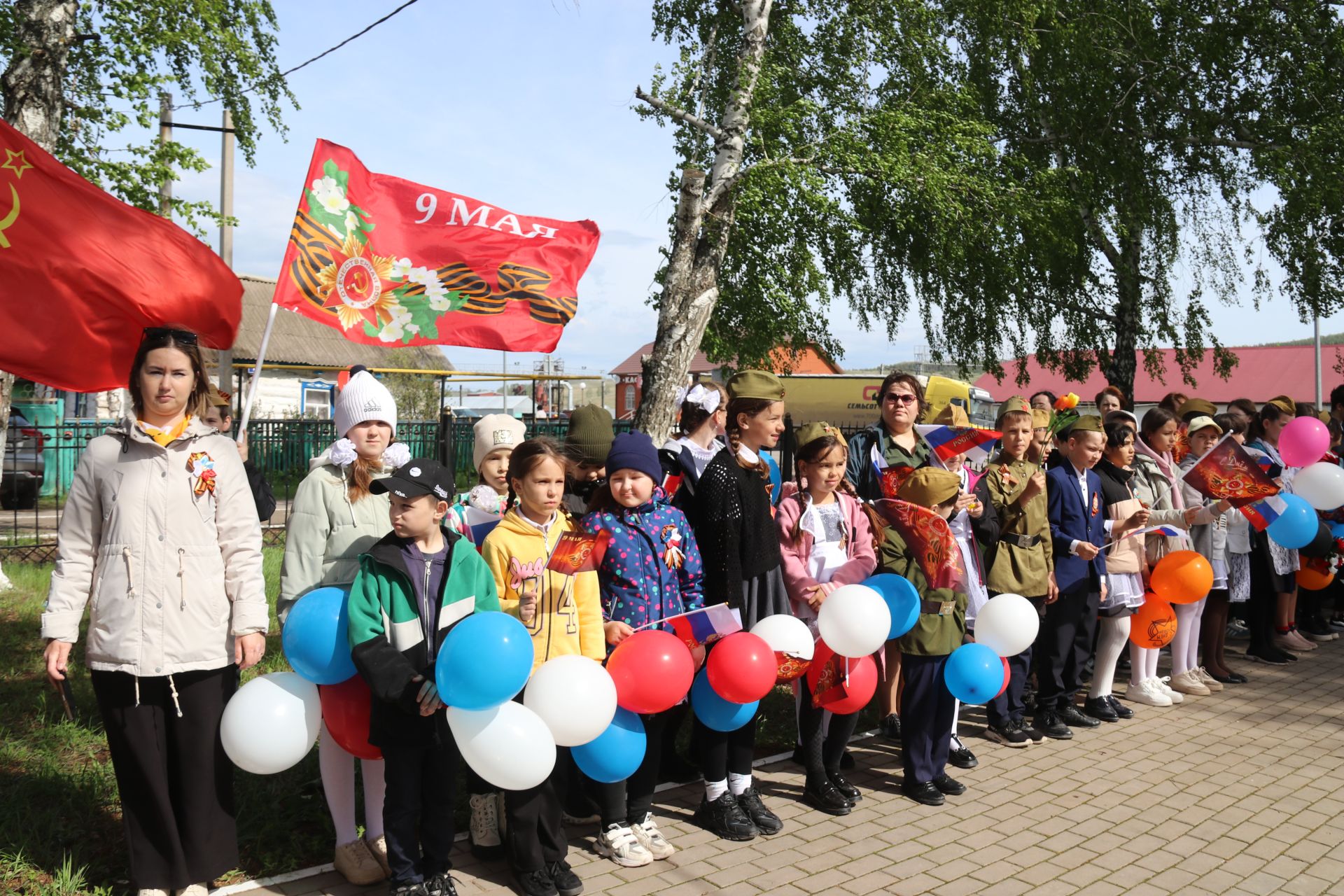 Ютазинские школьники напомнили важные даты ВОВ