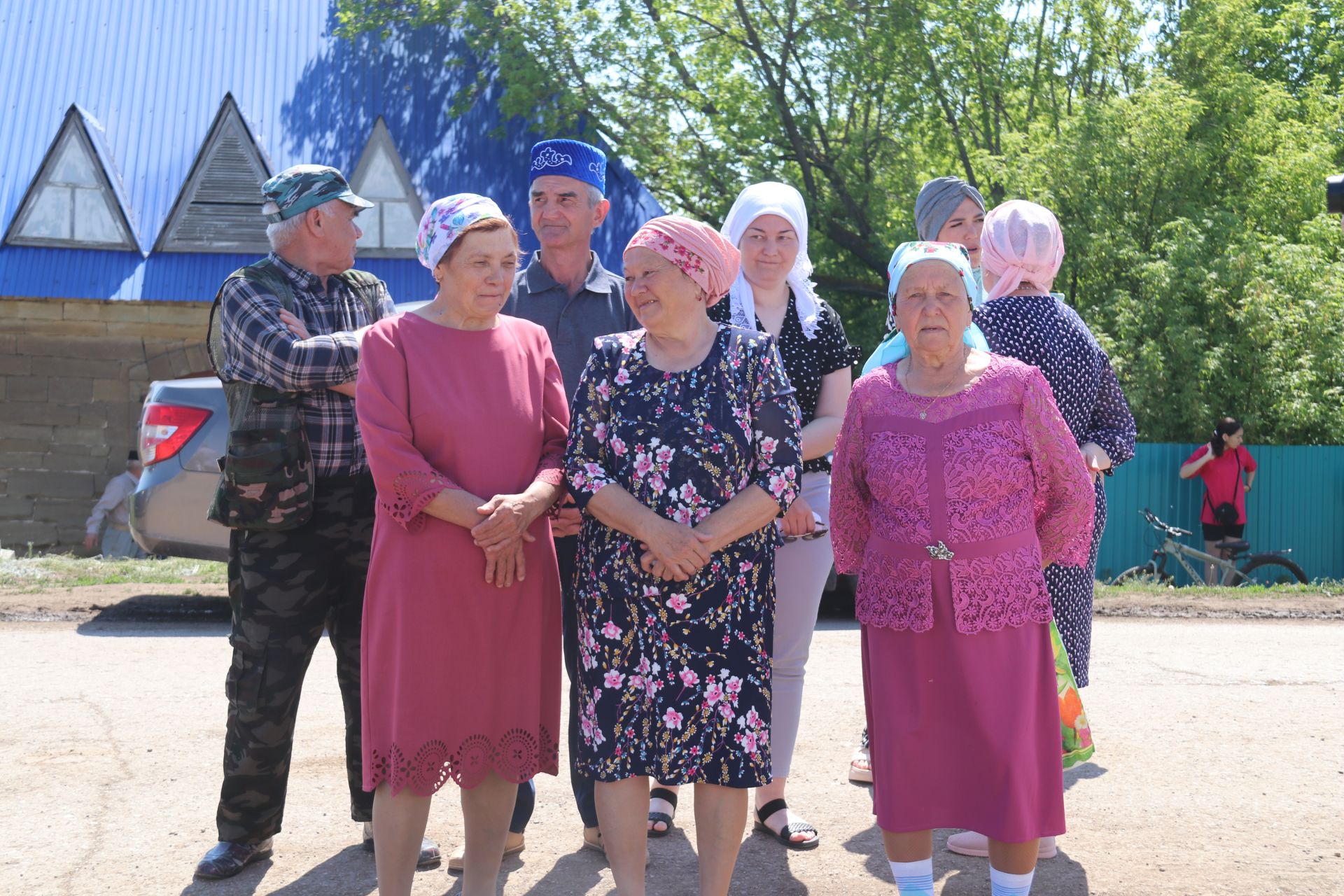 В мечети села Байряка торжественно установили минарет