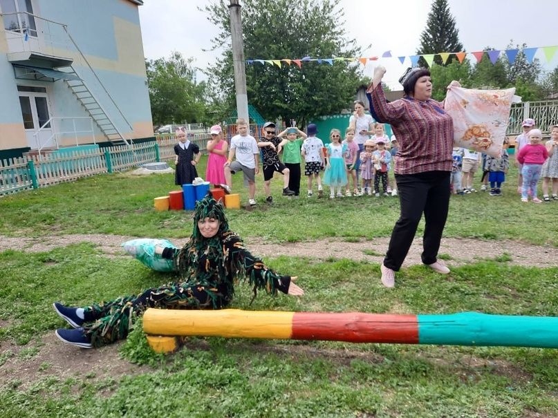 В Уруссинском детском саду прошел Сабантуй