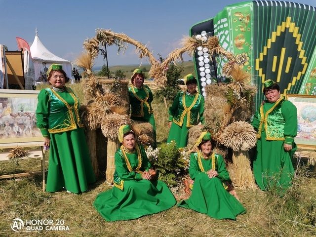 Ютазинские таланты поучаствовали в фестивале творчества тюркских народов