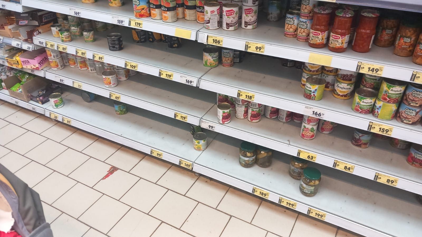 После праздника на полках магазинов Ютазинского района почти нет товара