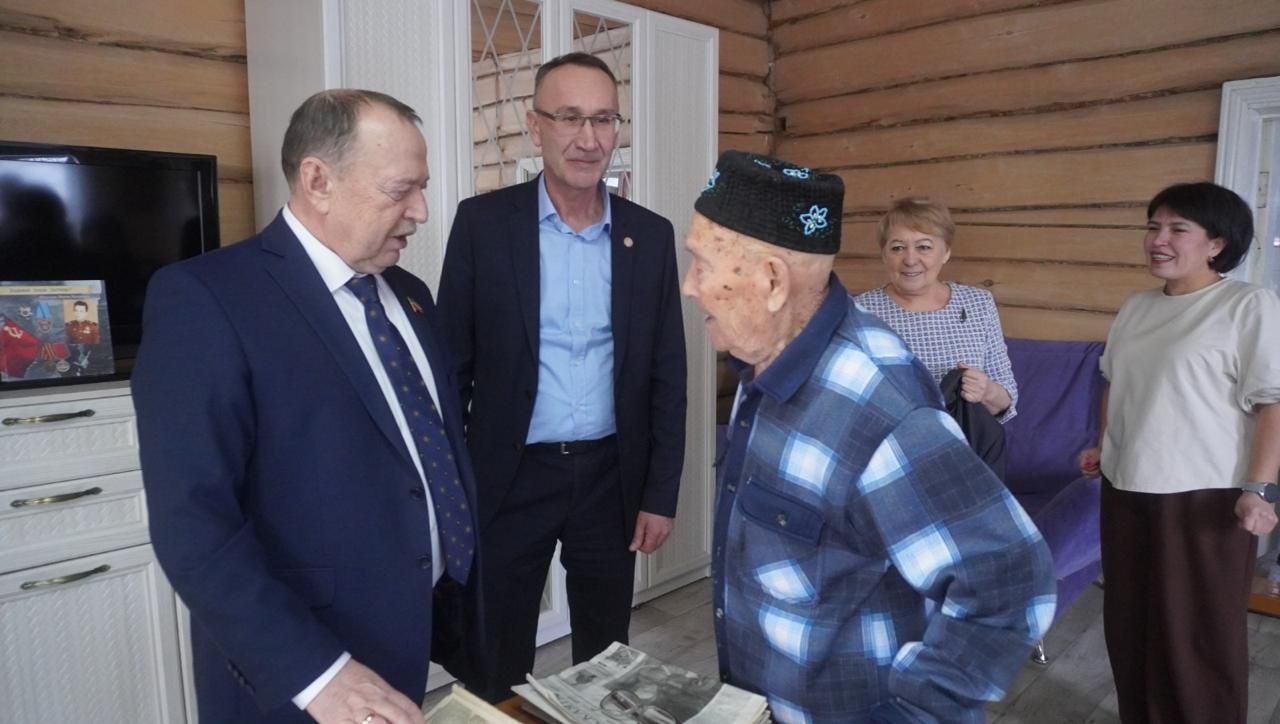 Депутат с вниманием к ютазинцам