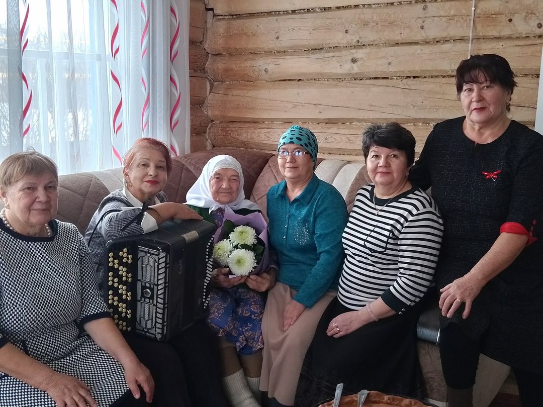 Пусть каждый юбилей будет озарён радостью и светом!