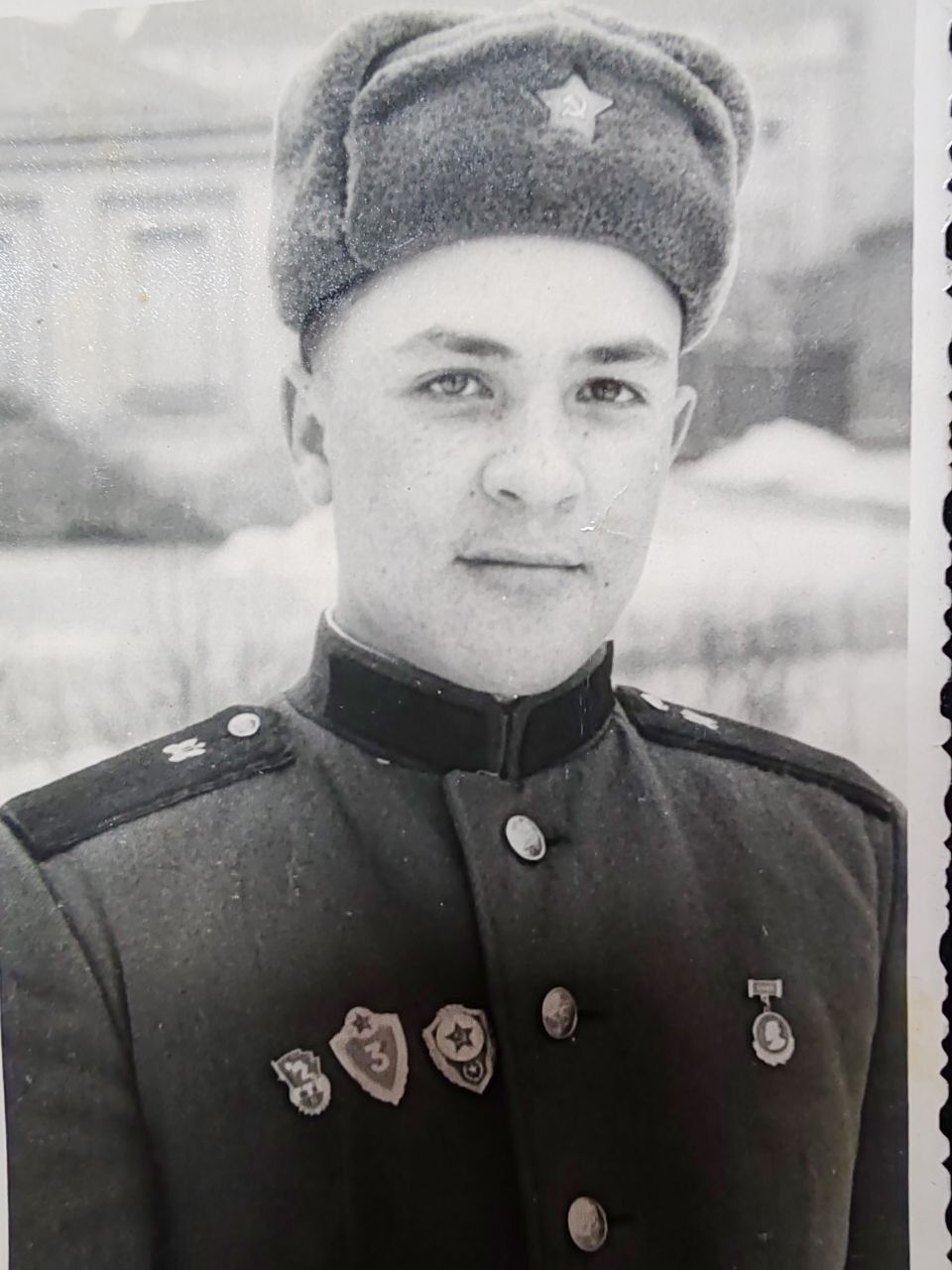 Она ценит радость тишины