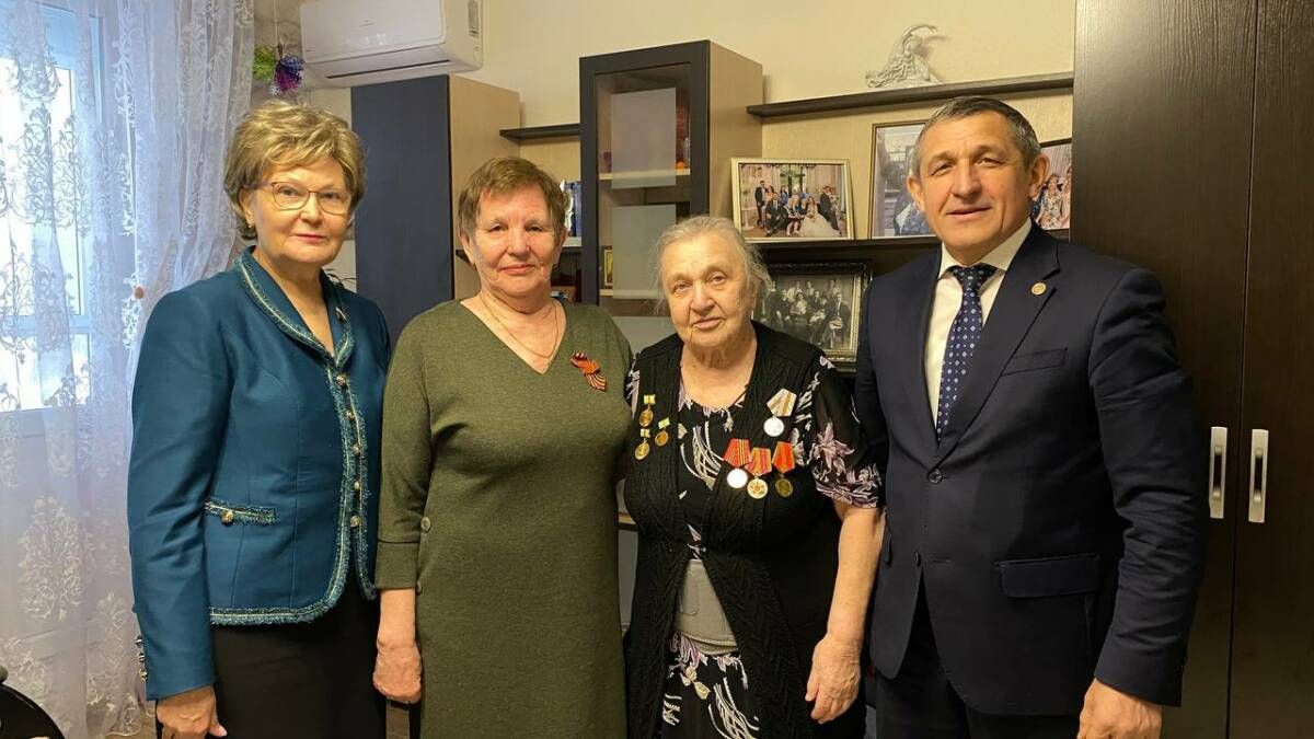 В селе Усады поздравили блокадницу, которая пережила 872 дня осады Ленинграда