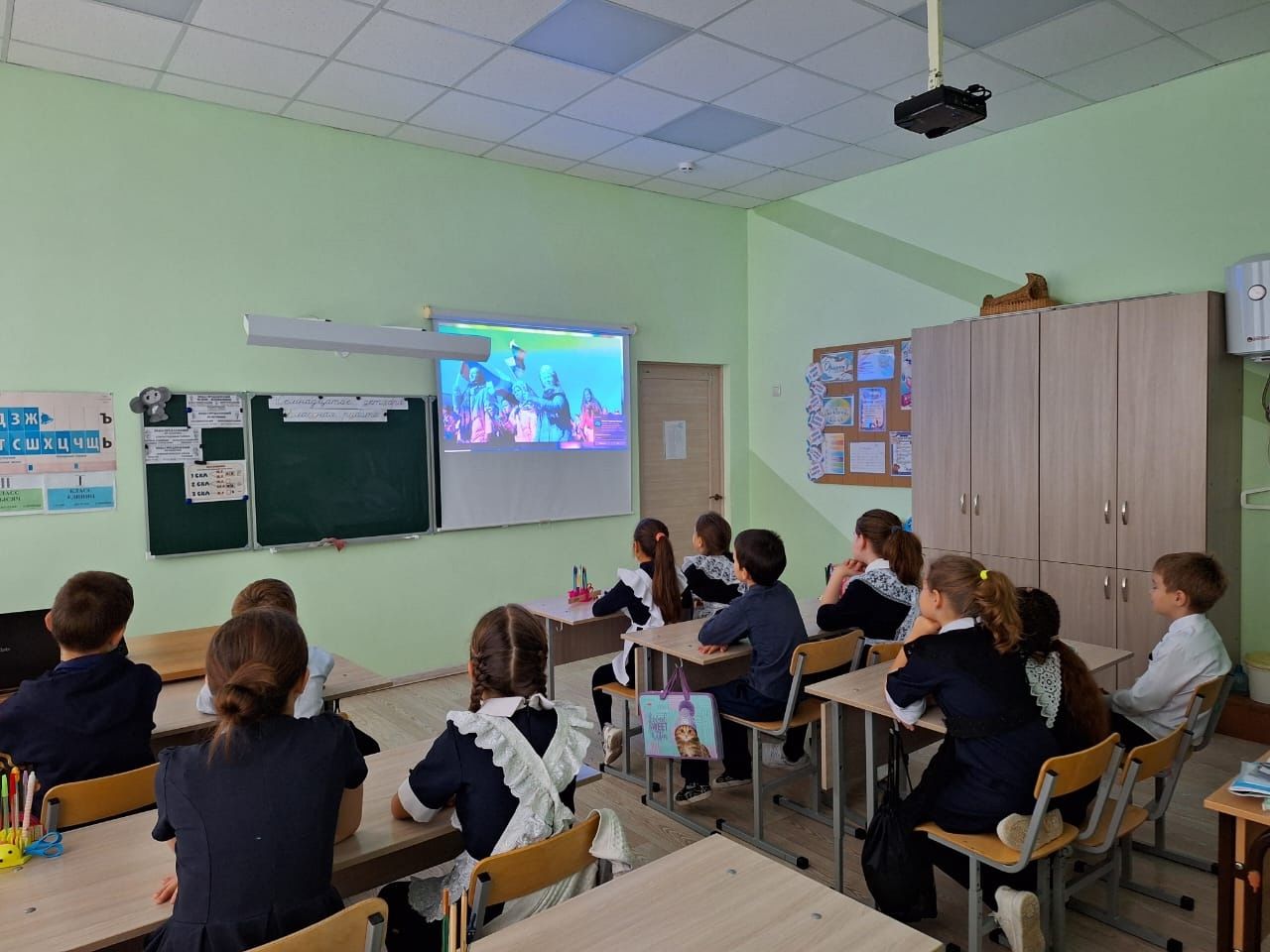 Школьные мероприятия ко Дню народного единства
