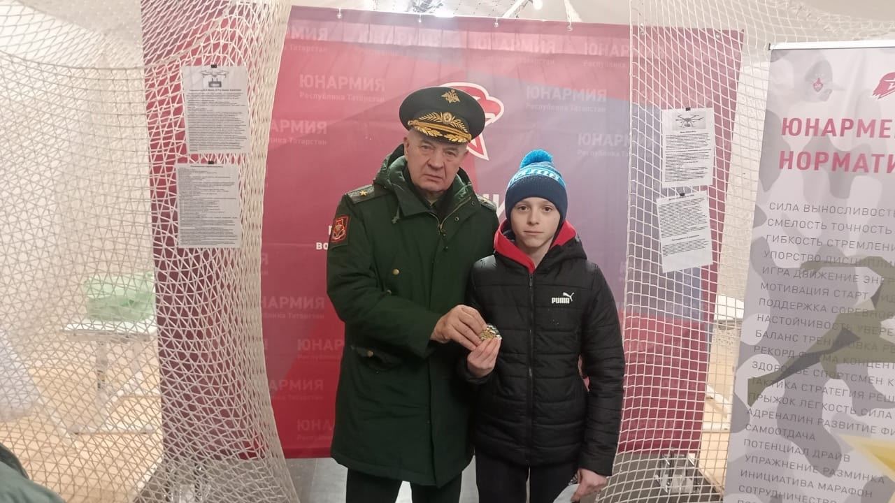 Ютазинские школьники сдали норматив «Юнармейца» в Елабуге