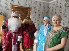 Каклы-Кульский сельский клуб подарил праздник старшему поколению