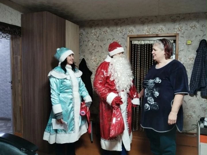 В гости — с подарками и теплом