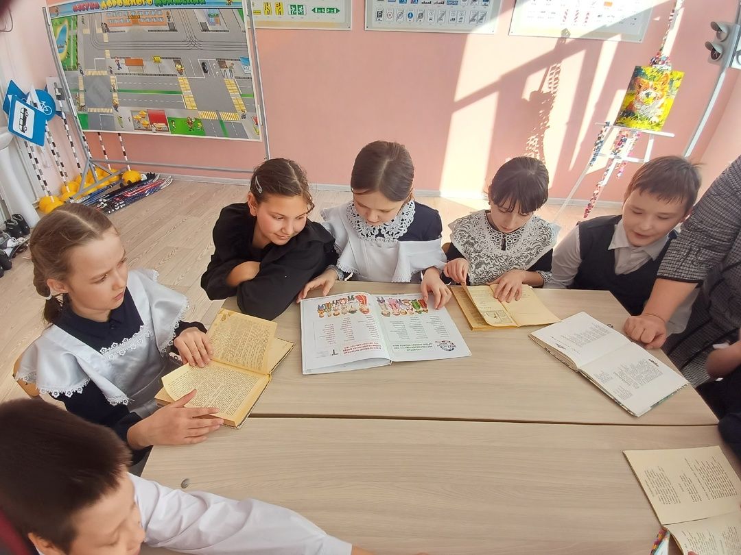 «В рамках Недели родного языка: учащиеся соревновались в знании татарского языка и культуры»