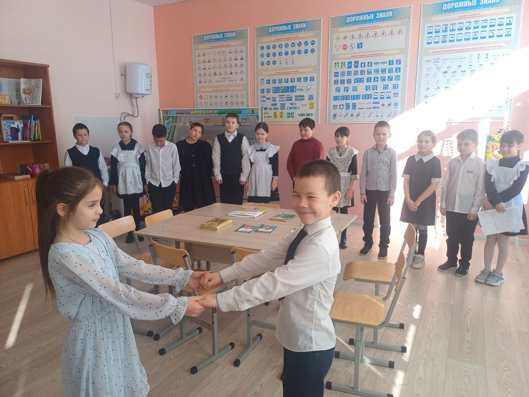 «В рамках Недели родного языка: учащиеся соревновались в знании татарского языка и культуры»