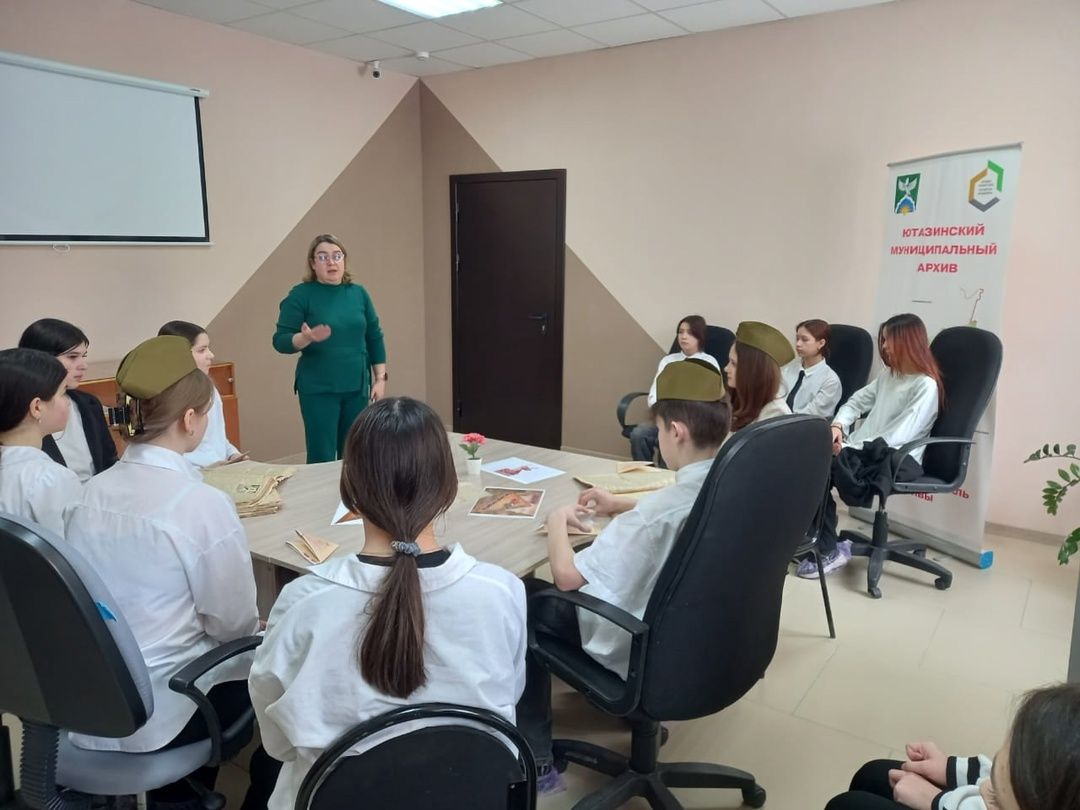 «Акция „Солдатские письма“: школьники Уруссинской школы № 2 почтили память героев Великой Отечественной войны»