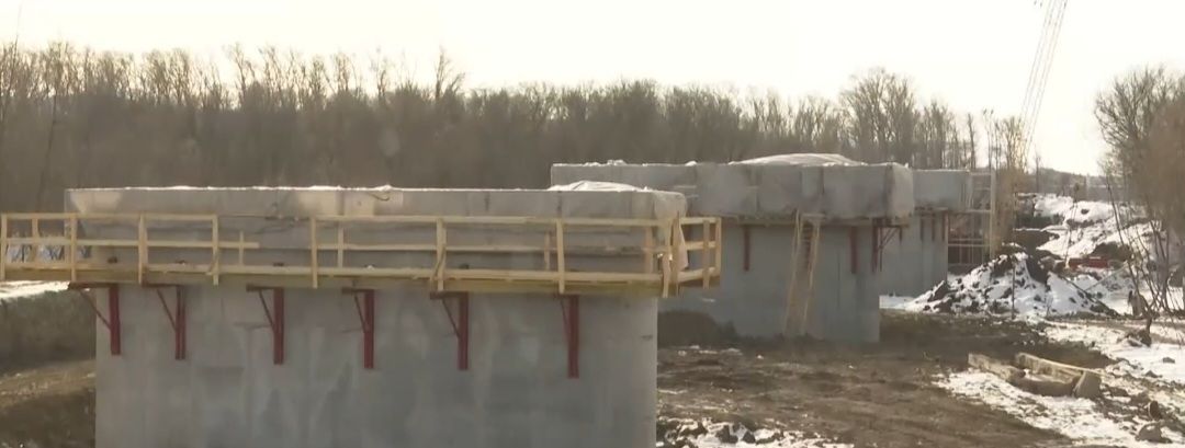 Долгожданный мост через реку Ик: подробности строительства