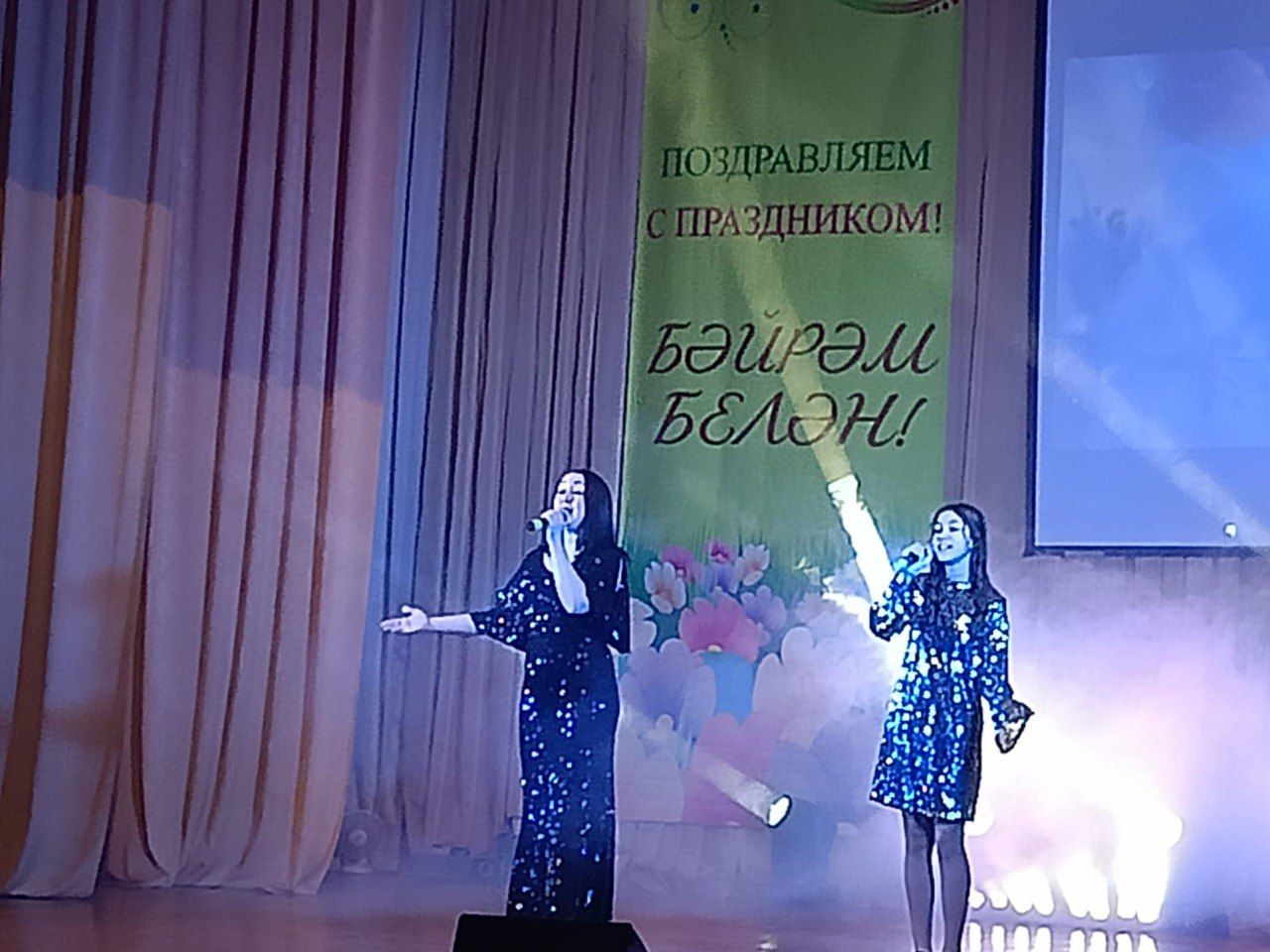 Ютазинцы рукоплескали первому весеннему празднику