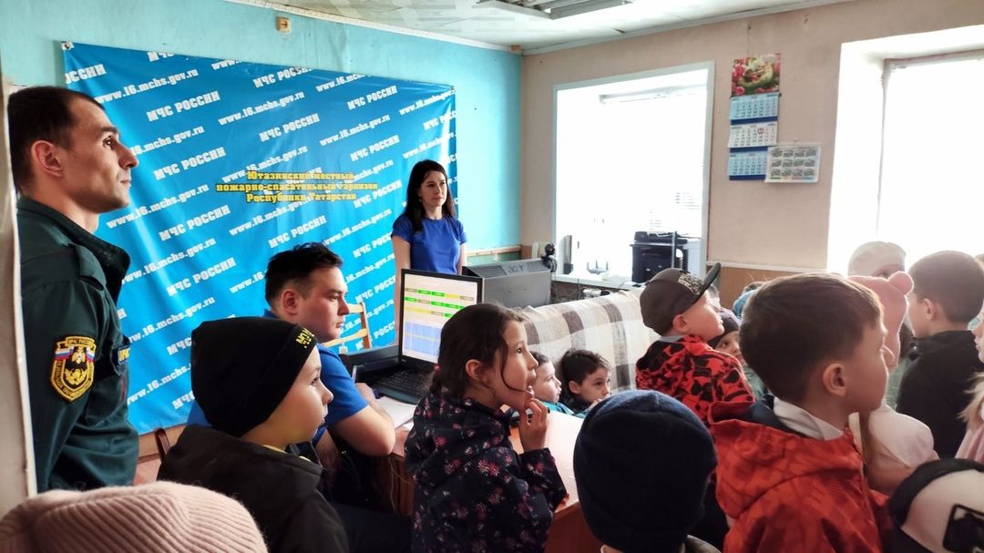 Юные исследователи безопасности: экскурсия в мир пожарных героев!