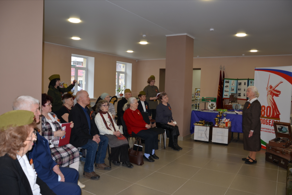 Вальс Победного дня: встреча поколений