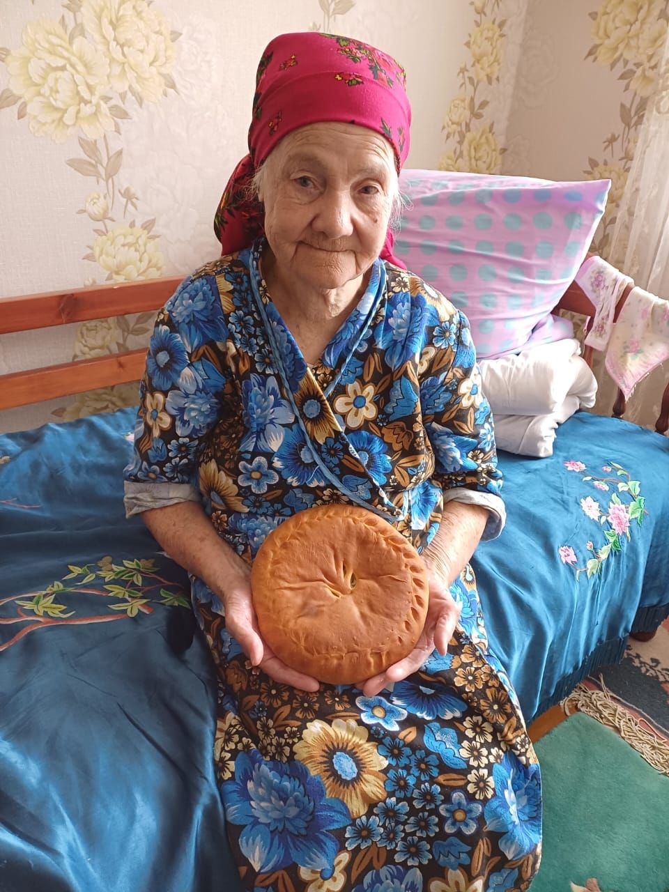 Теплые встречи ветеранов села Ютаза в преддверии праздника