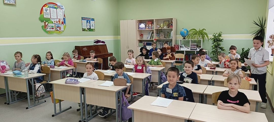 Первый школьный день будущих первоклассников