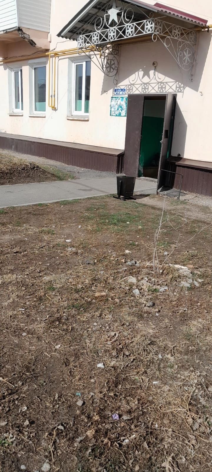 Жители Уруссу объединяются для уборки и благоустройства