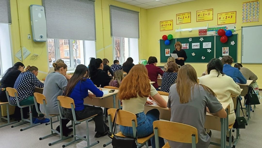 Тотальный диктант в Уруссинской школе