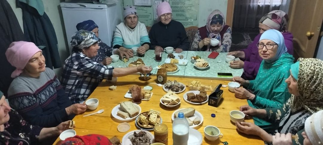 «Погода не помеха, надо успеть до Курбан-байрама»