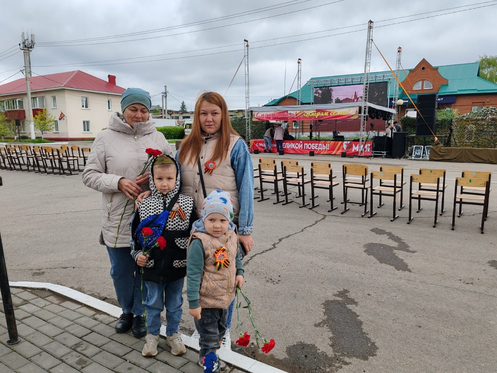 Такую войну пережили, победу над таким грозным врагом одержали!