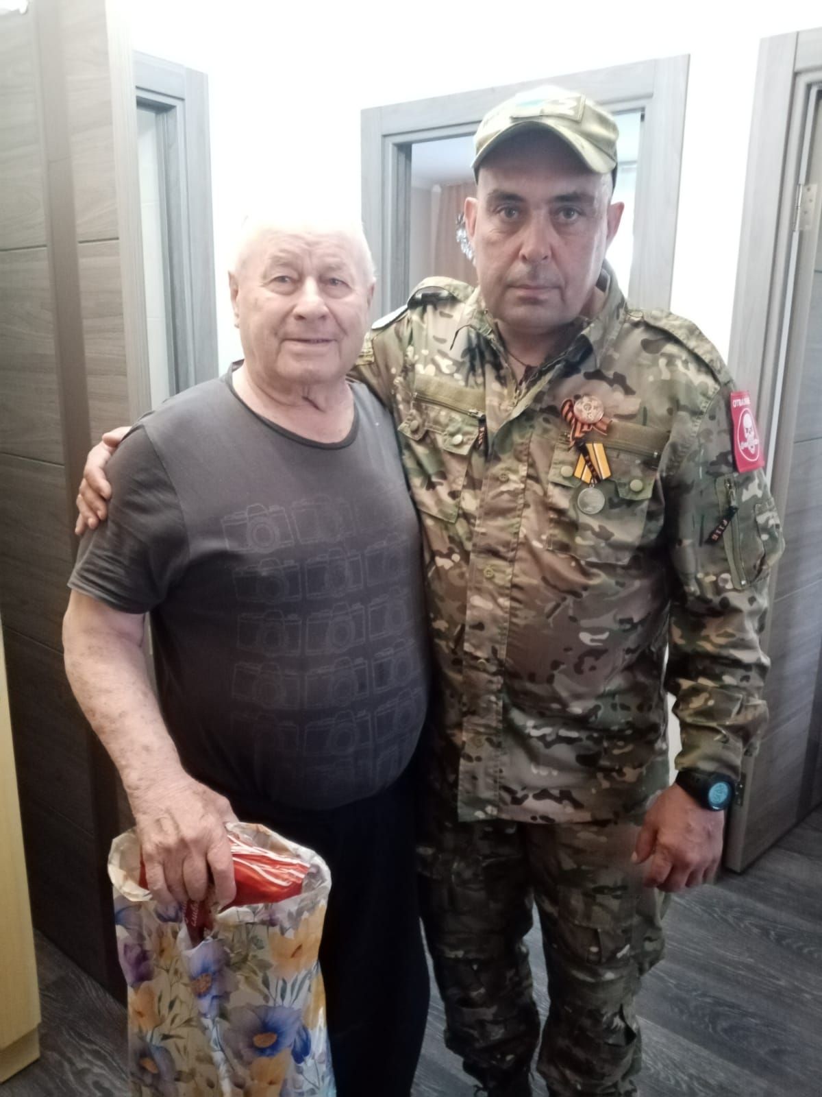 Активисты ТОС Ютазинского района поздравили ветеранов и детей войны с Днём Победы