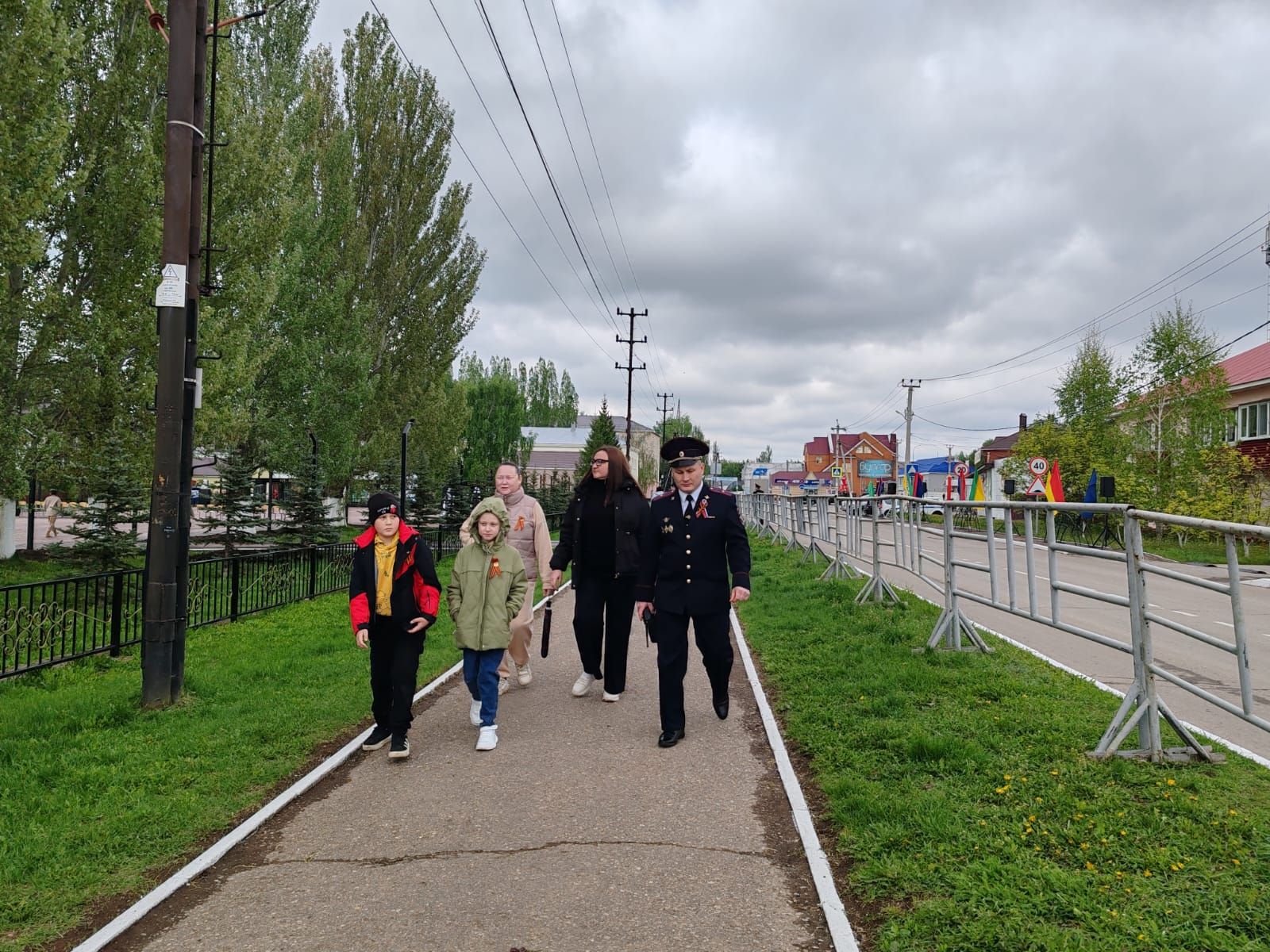 Такую войну пережили, победу над таким грозным врагом одержали!
