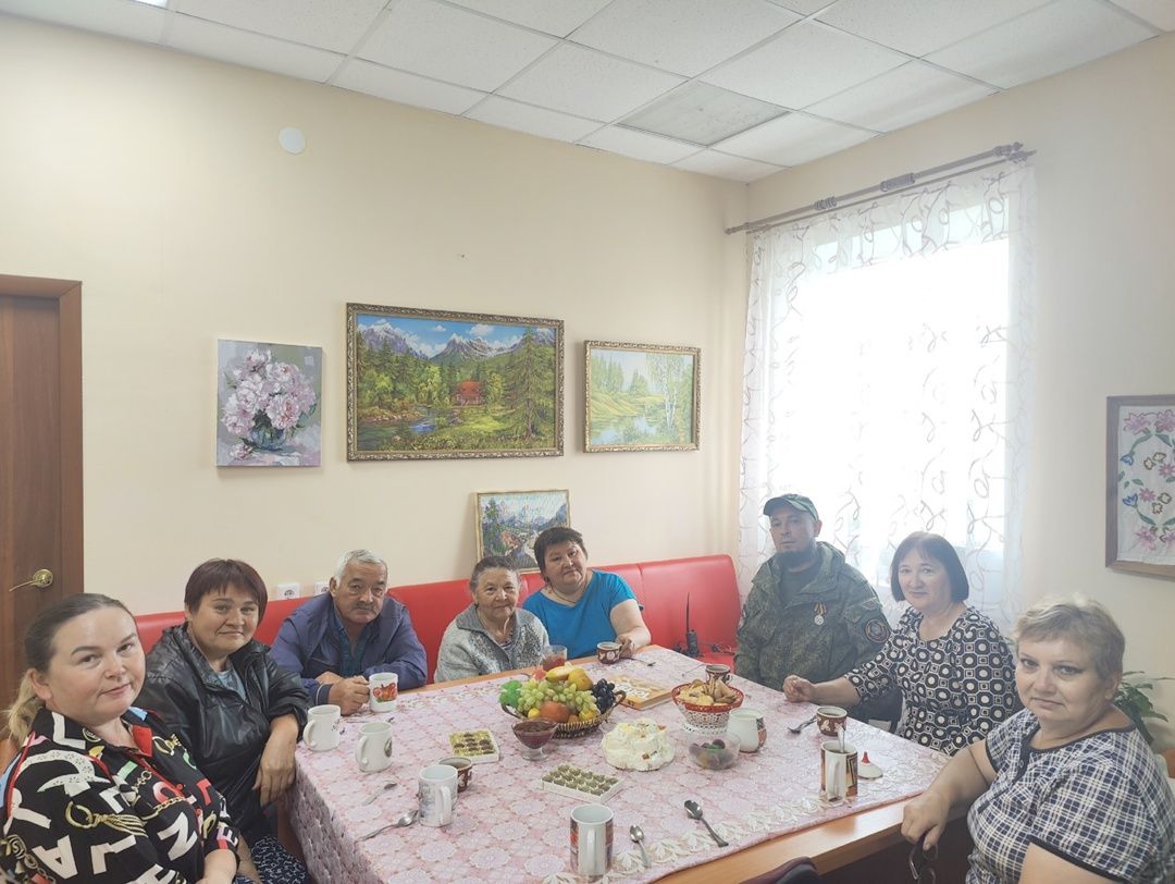Встреча с героем: участник СВО посетил родной посёлок