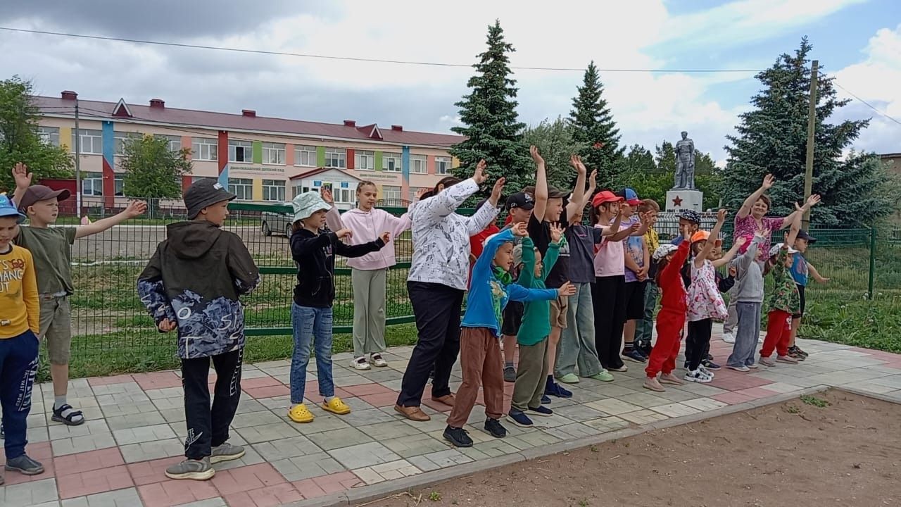 Ко Дню защиты детей — яркий праздник в парке села Дым-Тамак!