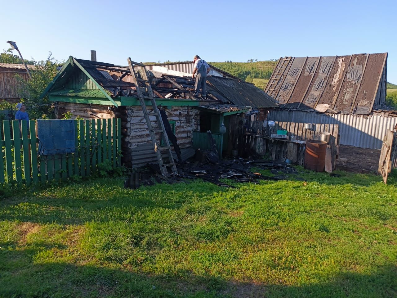 Пожар в Старых Уруссу: добровольцы предотвратили большую трагедию