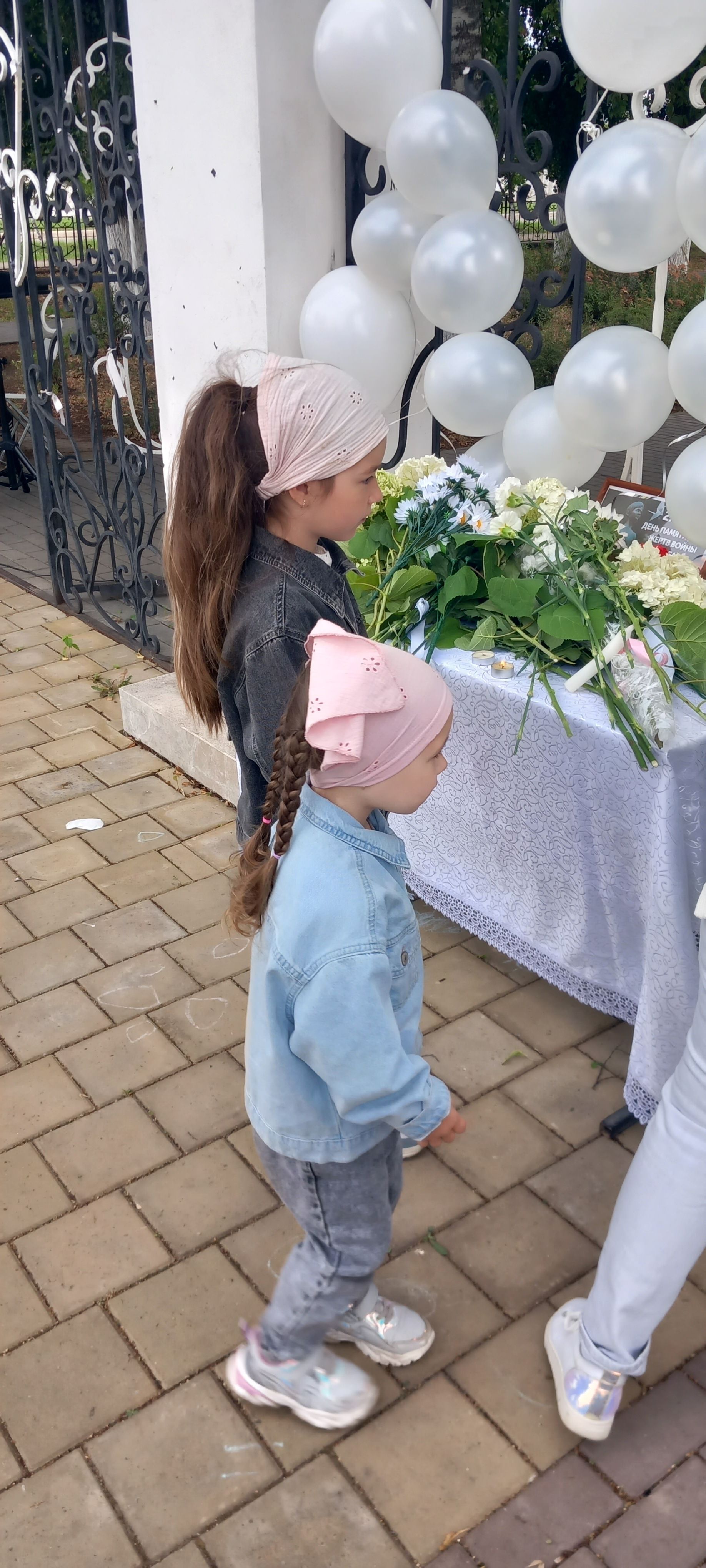 В Уруссу почтили память детей – жертв войны в Донбассе