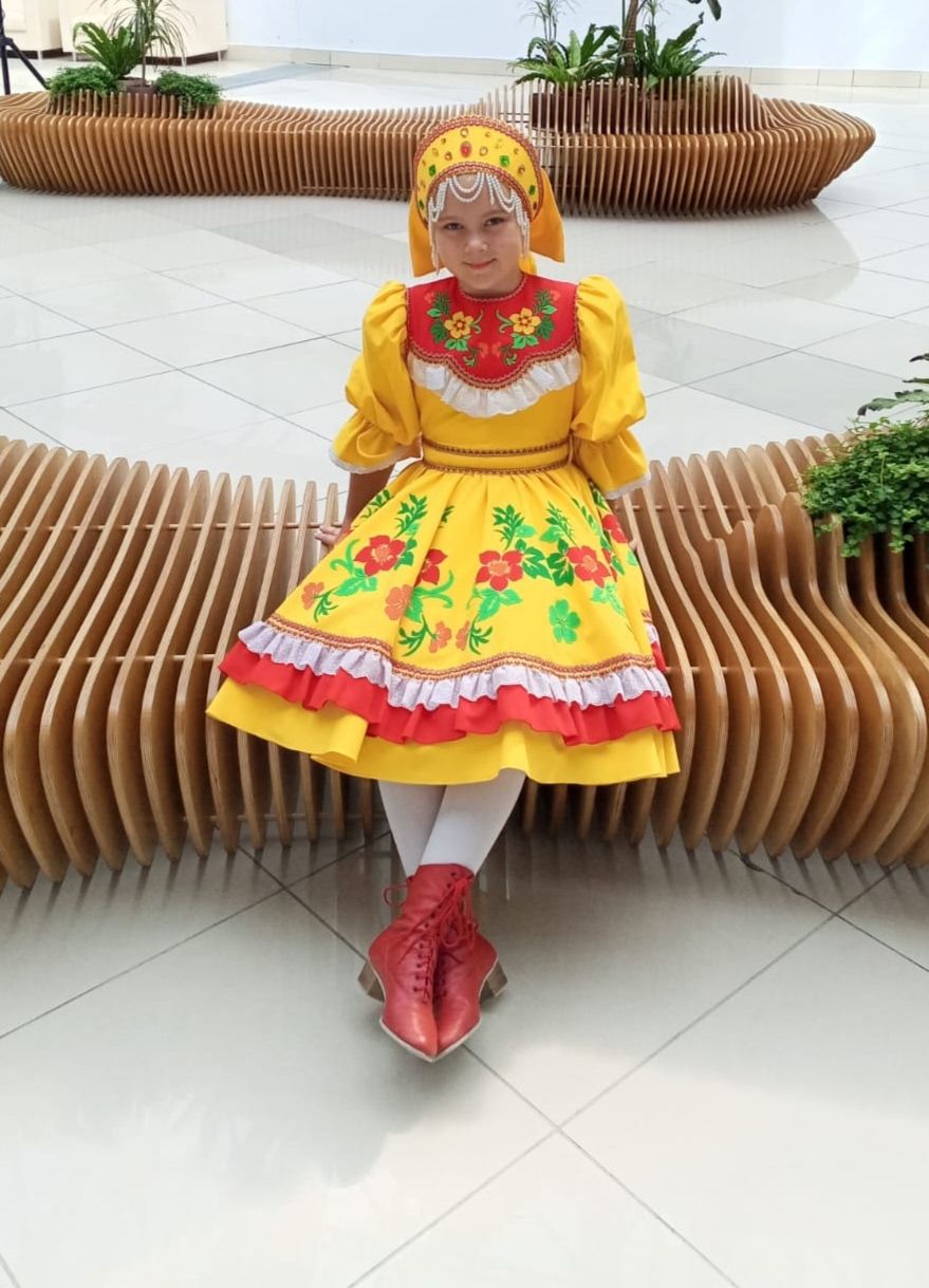 Талантливая Маргарита Глухова на конкурсе «Хрустальные звёздочки»