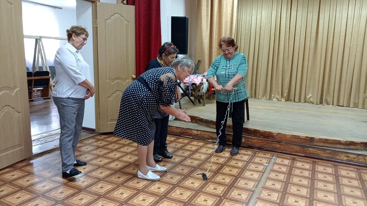 Тёплый праздник для старшего поколения в сельском доме культуры