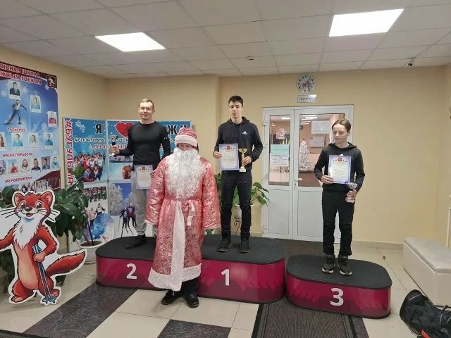Предновогодние соревнования лыжников в Бугульме