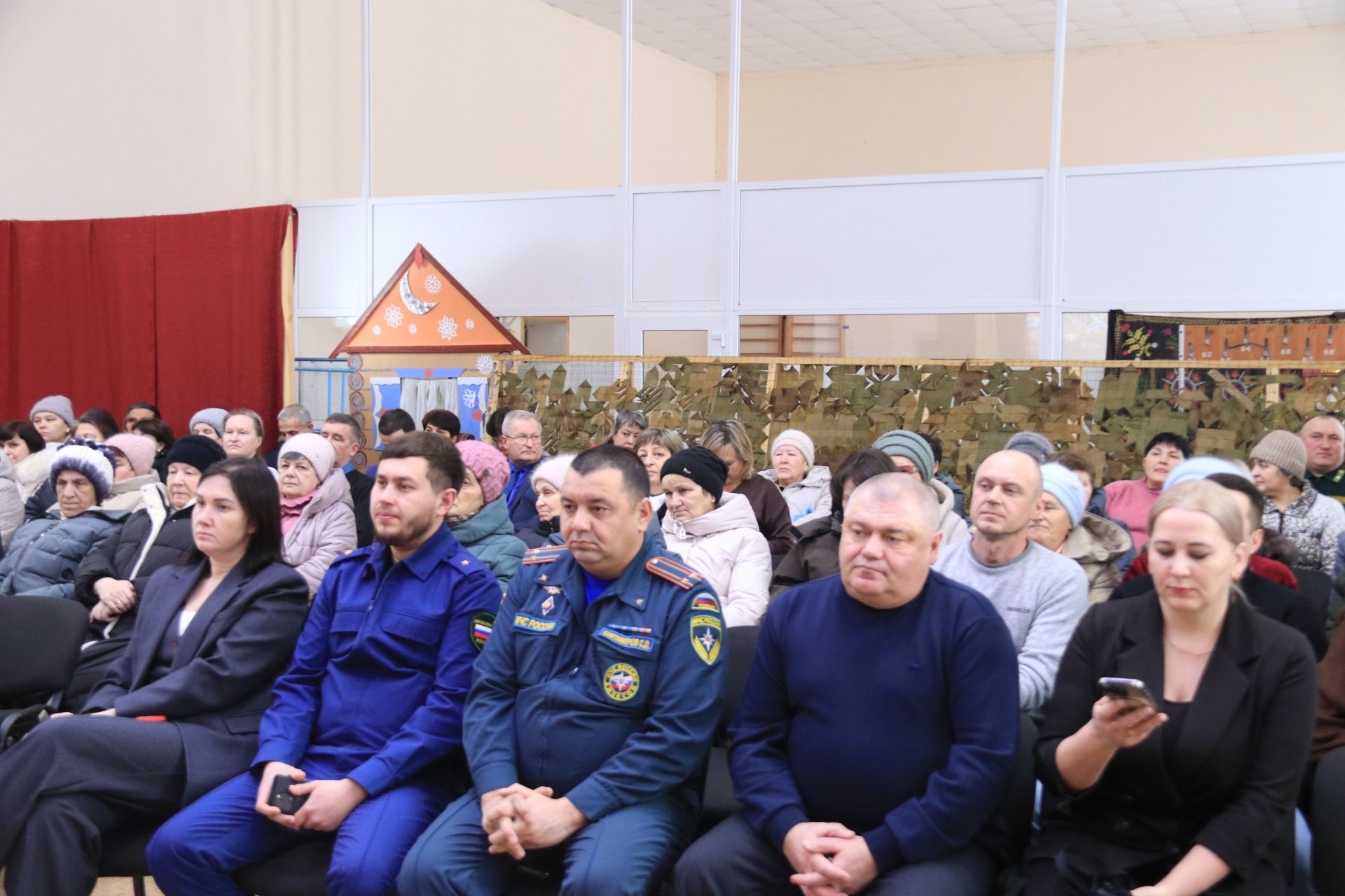Каразерикцы хотят новый магазин