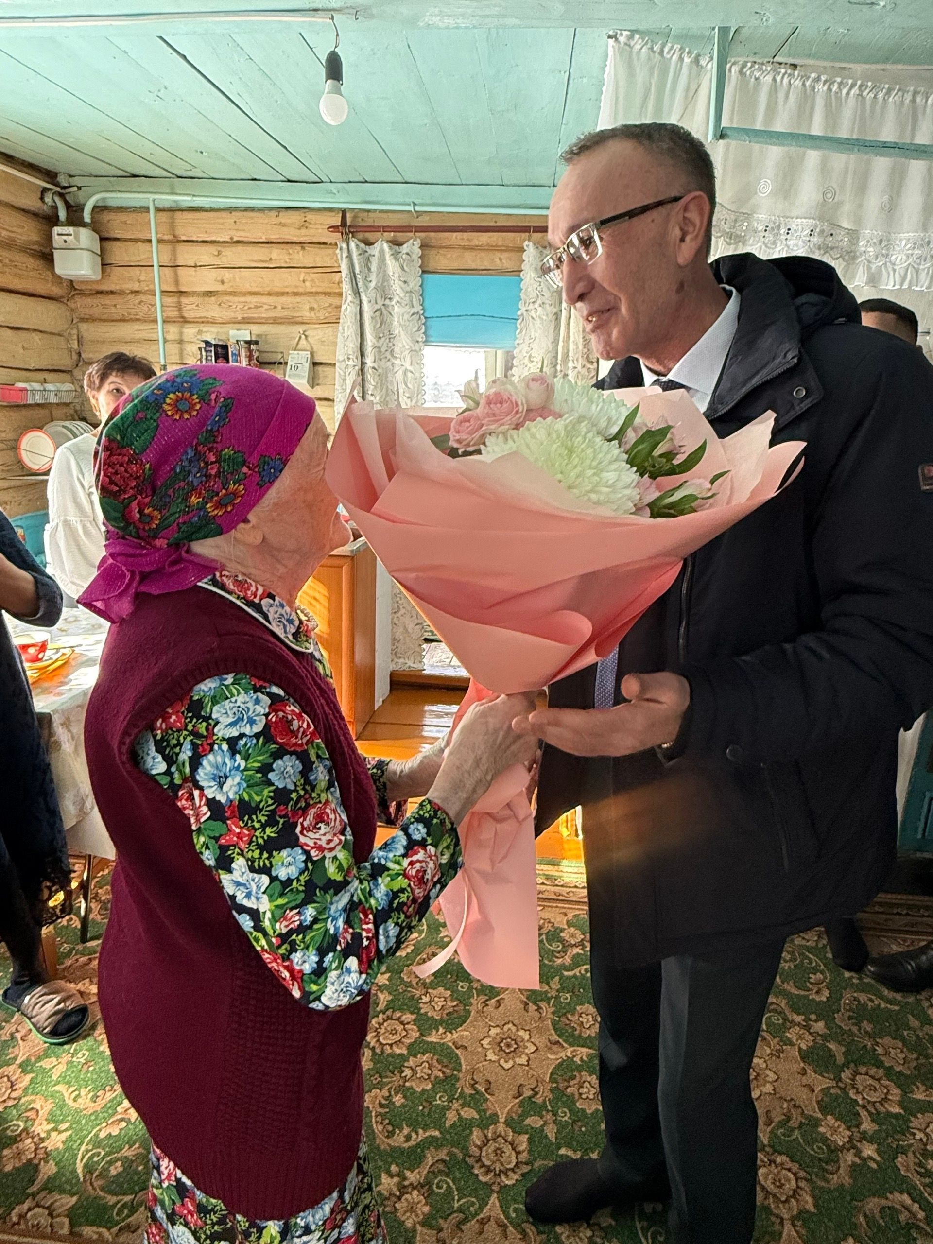 Свое 90-летие отметила ветеран из Яссы-Тугая Клара Мисбаховна Шайхутдинова