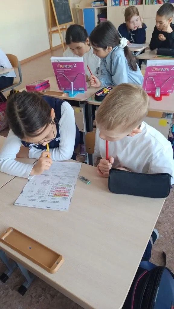 За кулисами главной сцены: как прошел «Разговор о важном» в гимназии