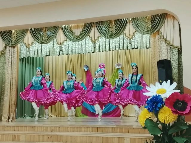 Весенний букет талантов