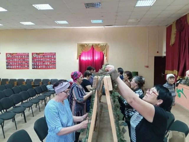 Волонтёры «Без бергэ»: каждое переплетение — шаг к победе