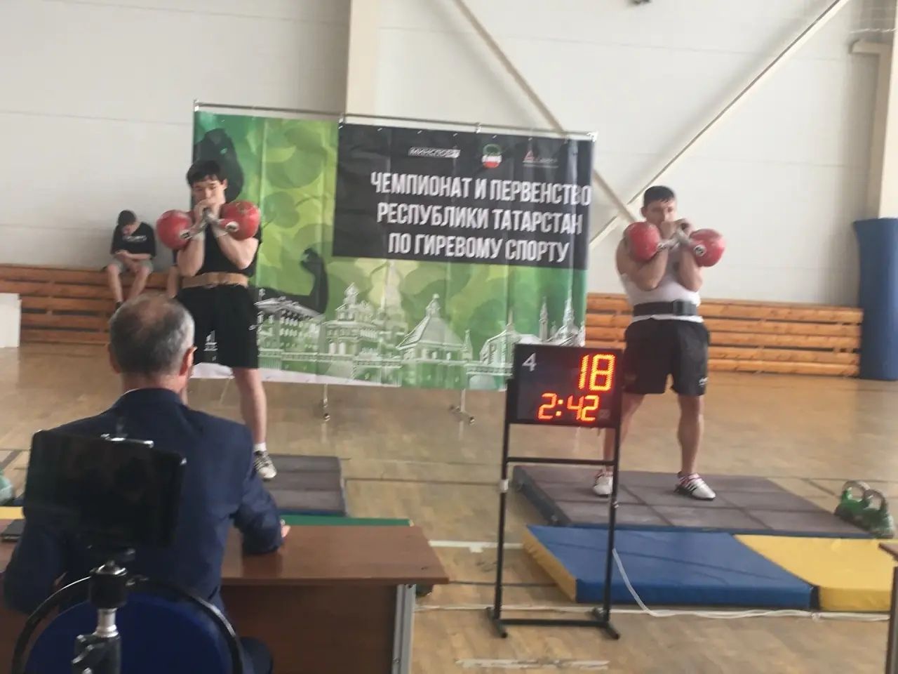 В Чистополе подвели итоги чемпионата и первенства Татарстана по гиревому спорту