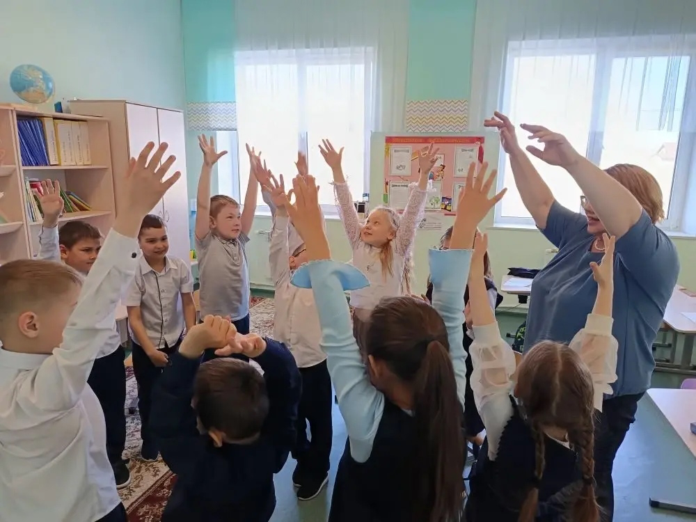 Путешествие в мир эмоций: первоклассники осваивают азбуку чувств