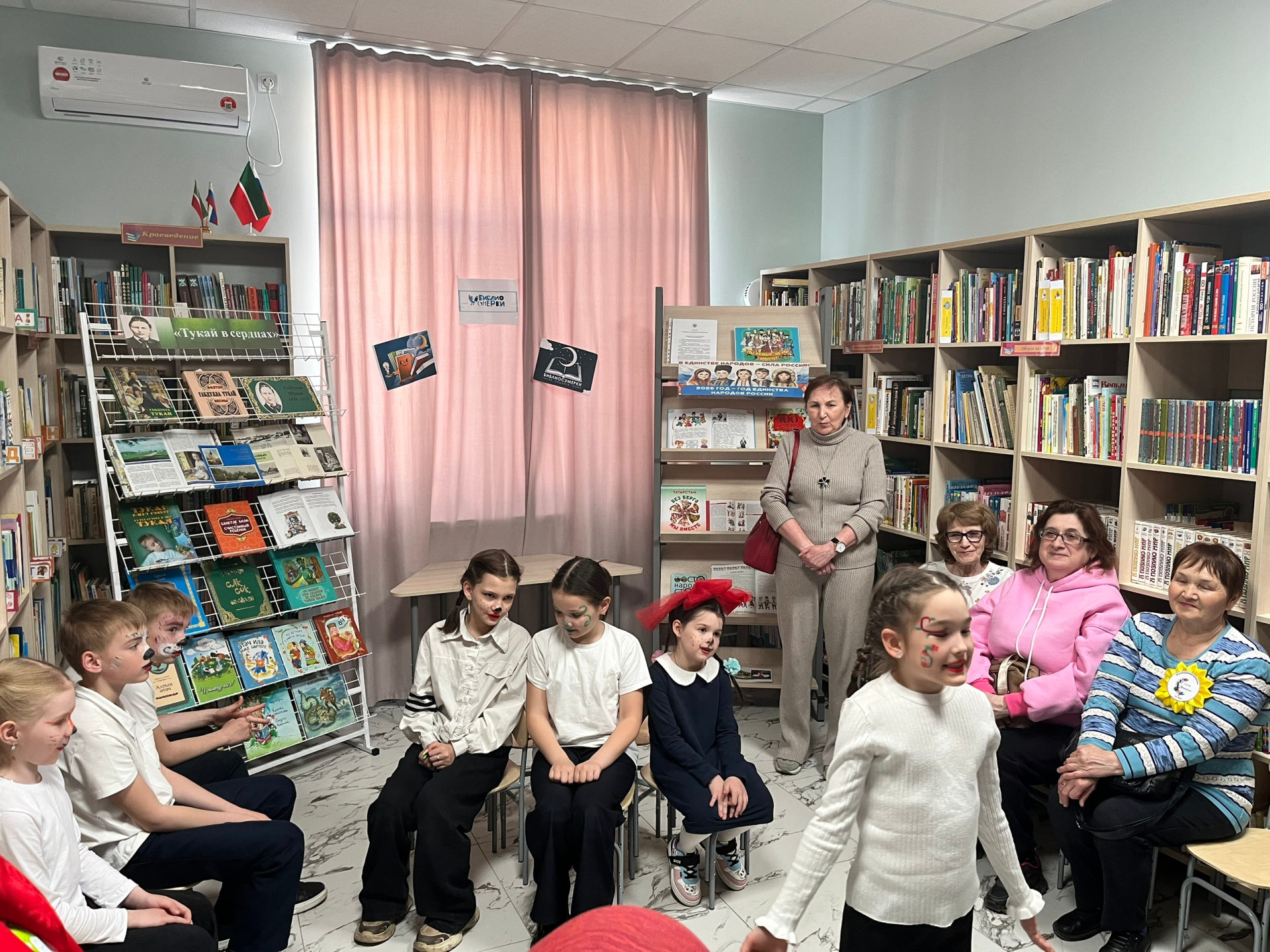 «Библиосумерки» в Центральной детской библиотеке: сказка оживает на глазах