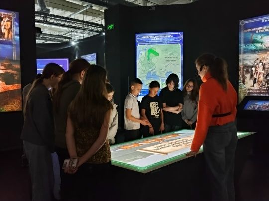 Путешествие в прошлое: ученики Каракашлинской школы посетили экскурсию