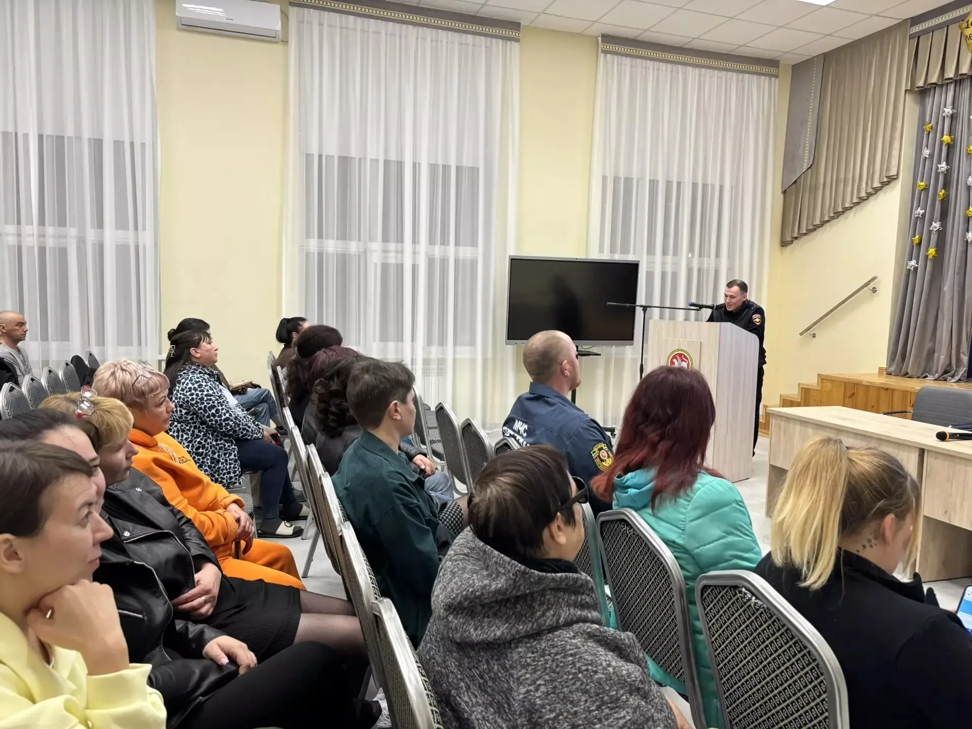 В Ютазинской школе   прошло  родительское собрание на тему:  «Безопасность наших детей»