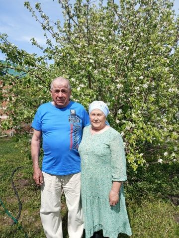В селе Каклы-Куль поздравили семейные пары с Днём семьи