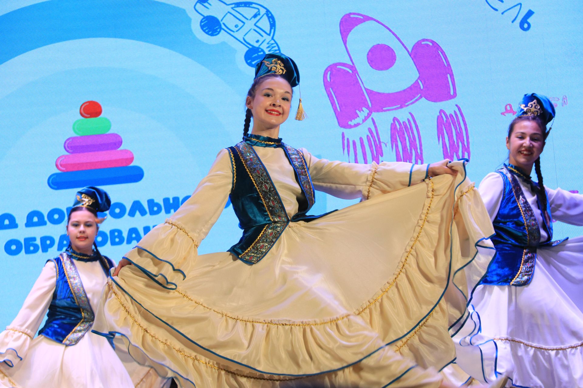 Мир открытий начинается с детства