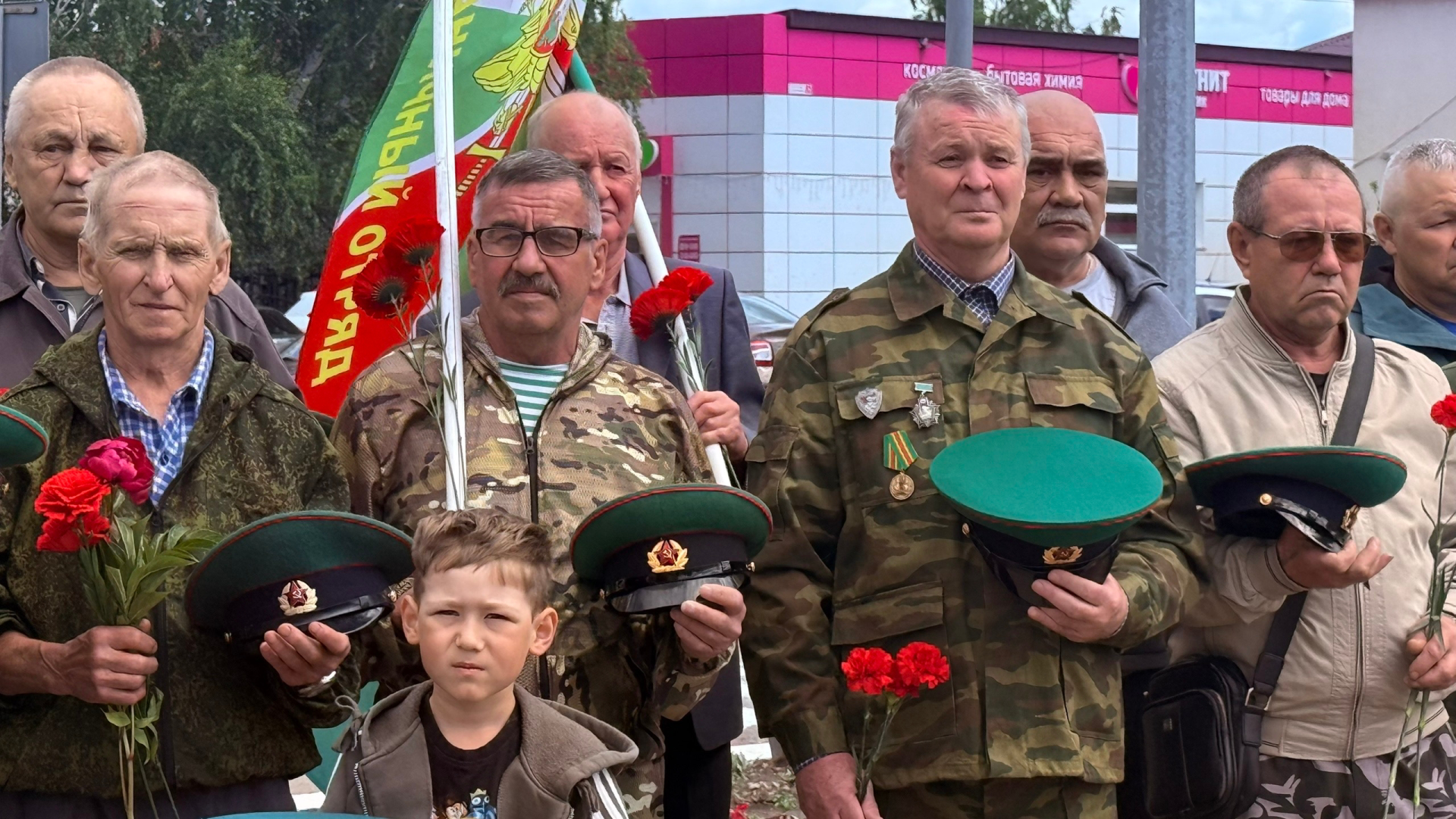 Торжественный митинг у монумента «Пограничникам всех поколений»