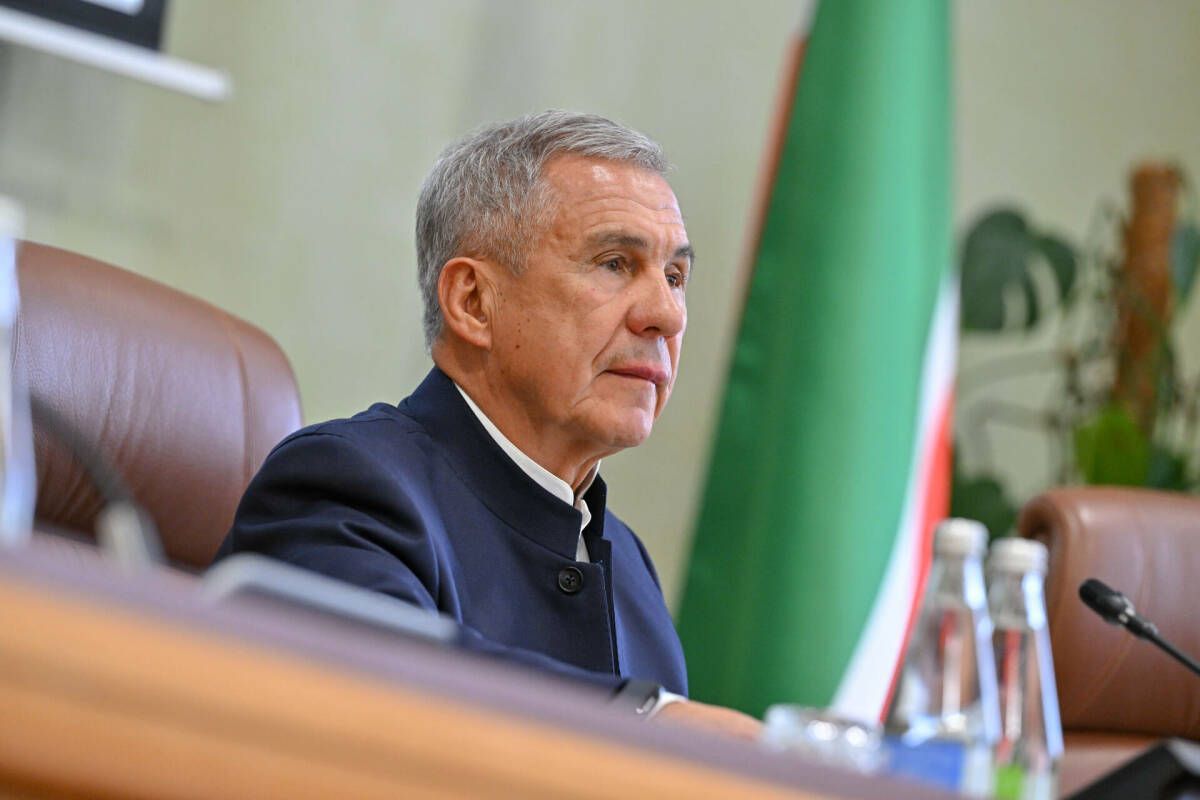 Рустам Минниханов поручил обеспечить высокий уровень проведения мероприятий ко Дню Победы в Татарстане